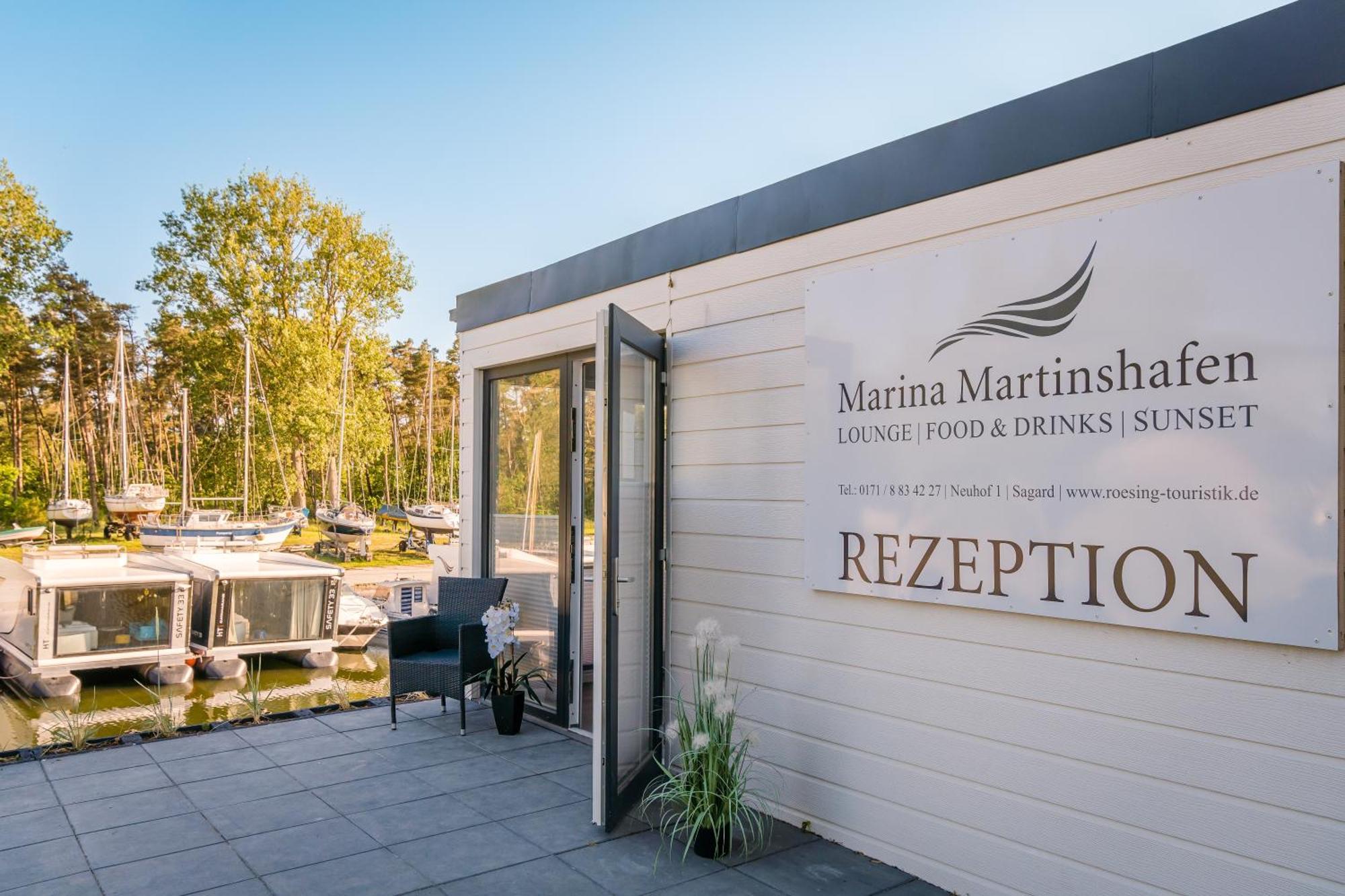Neuhof  Marina Martinshafen - Lotsenhaus酒店 外观 照片